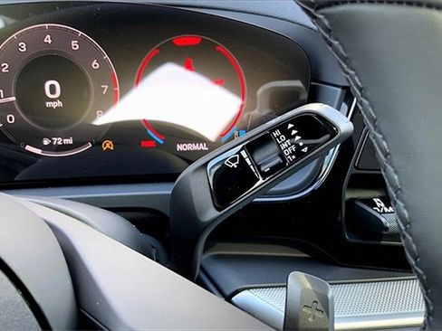 New 2025 Porsche Cayenne Coupe image 37