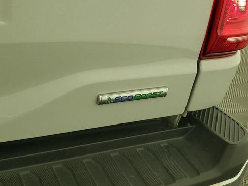 Used 2023 Ford F150 XLT image 32