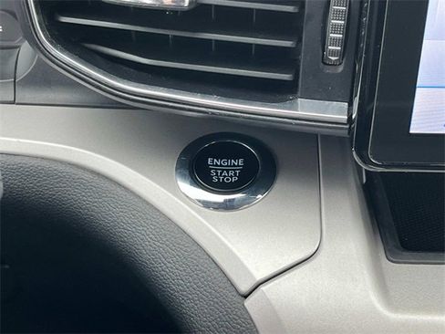 Used 2023 Ford Explorer XLT w/ Equipment Group 202A image 17