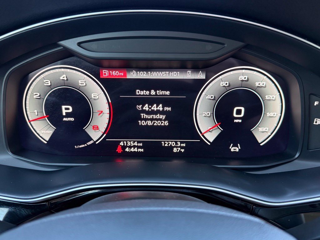 Used 2023 Audi Q8 Premium Plus AWD/4WD image 32