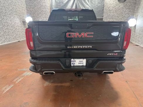 Used 2020 GMC Sierra 1500 AT4 w/ AT4 Premium Package AWD/4WD image 6