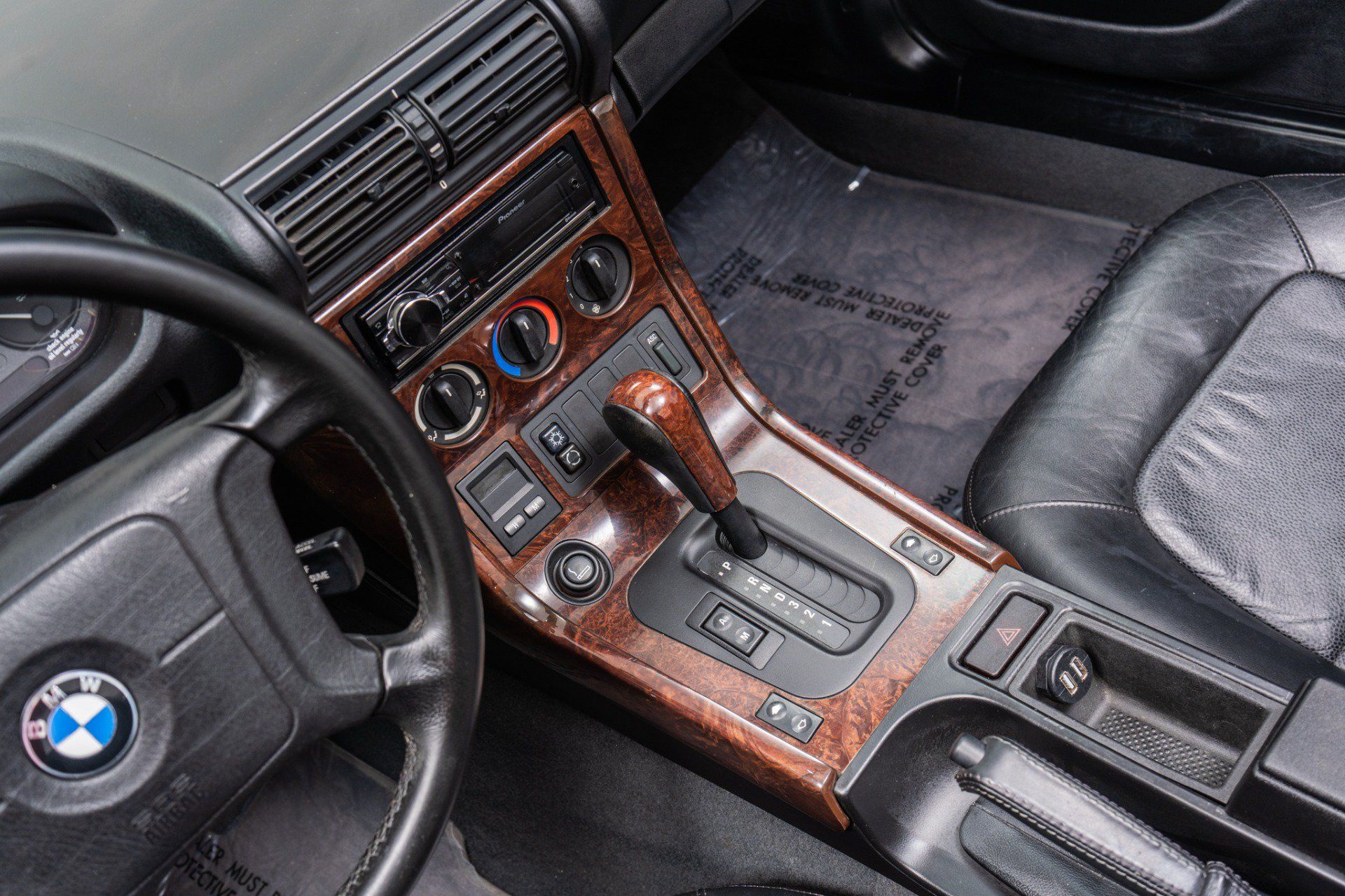 Used 1997 BMW Z3 2.8 RWD image 26