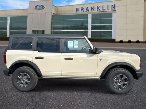 New 2025 Ford Bronco Big Bend image 8