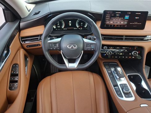 Certified 2025 INFINITI QX60 Sensory AWD/4WD image 11