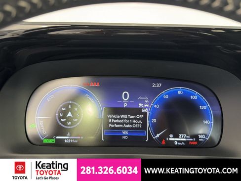Certified 2025 Toyota Crown Signia AWD/4WD image 26