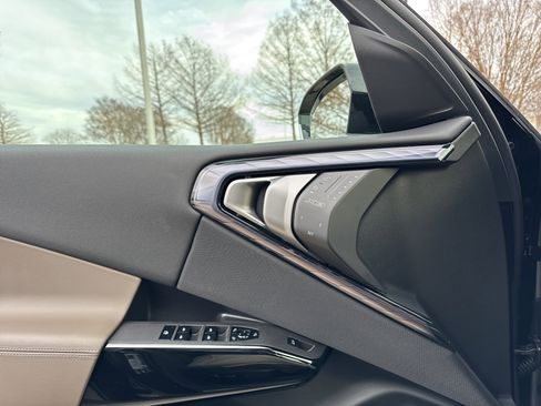 New 2026 BMW X3 xDrive30 w/ Convenience Package image 19