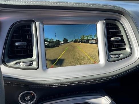 Used 2023 Dodge Challenger R/T w/ Plus Package image 30