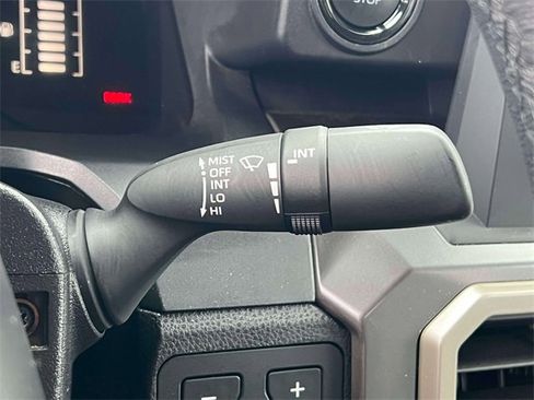 Certified 2025 Toyota Tacoma SR5 w/ SR5 Upgrade Package image 31