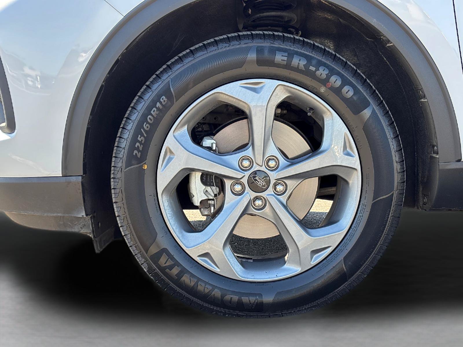 Used 2025 Ford Escape ST-Line Select AWD/4WD image 10
