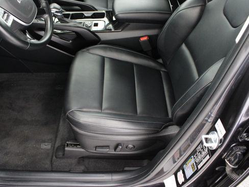 Used 2025 Kia Telluride S FWD image 15
