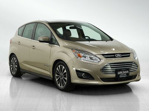 Used 2017 Ford C-MAX Titanium w/ Equipment Group 301A image 7
