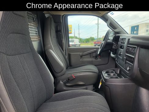 Used 2024 Chevrolet Express 2500 w/ Driver Convenience Package RWD image 24
