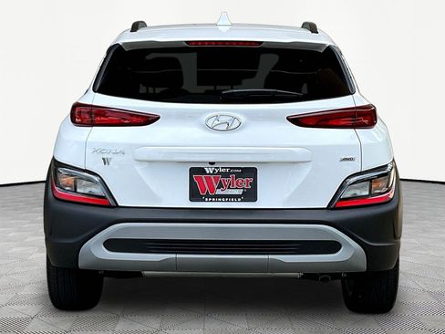 Used 2023 Hyundai Kona SEL w/ Cargo Package AWD/4WD image 5