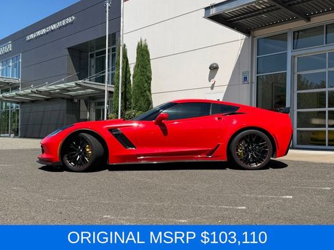 Used 2017 Chevrolet Corvette Z06 w/ Z07 Performance Package RWD image 5