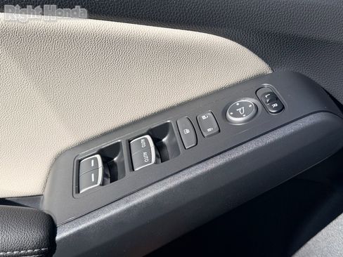 Certified 2024 Honda Civic EX-L image 17