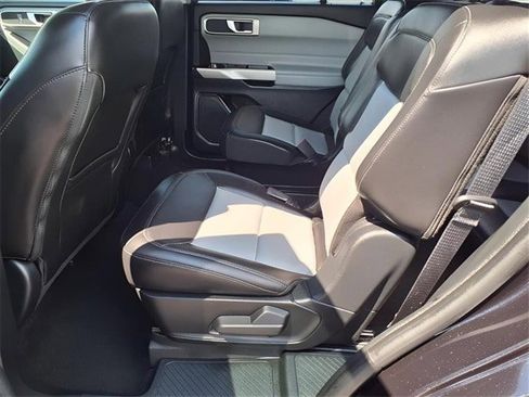 Certified 2024 Ford Explorer XLT w/ Equipment Group 202A image 11