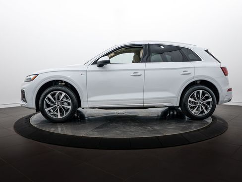 Certified 2024 Audi Q5 2.0T Premium Plus AWD/4WD image 6