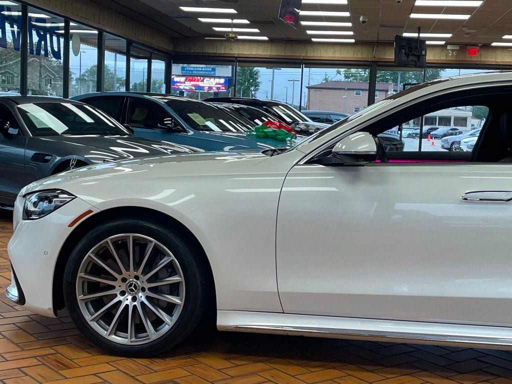 Used 2023 Mercedes-Benz S 500 4MATIC w/ AMG Line image 4
