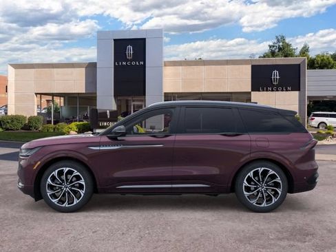 New 2024 Lincoln Nautilus Reserve w/ Equipment Group 203A AWD/4WD image 4