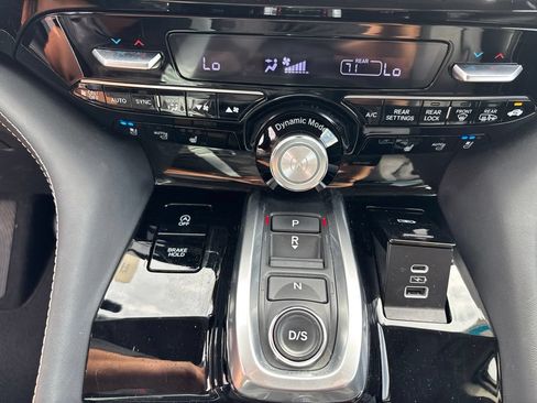 Used 2023 Acura MDX w/ Advance Package AWD/4WD image 22