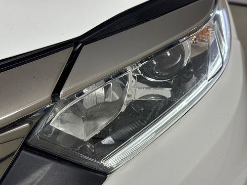 Used 2019 Honda HR-V EX-L image 39