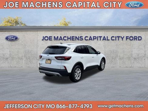 Certified 2024 Ford Escape Active w/ Tech Pack #2 image 7