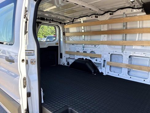Used 2025 Ford Transit 250 Low Roof w/ Exterior Upgrade Package RWD image 11