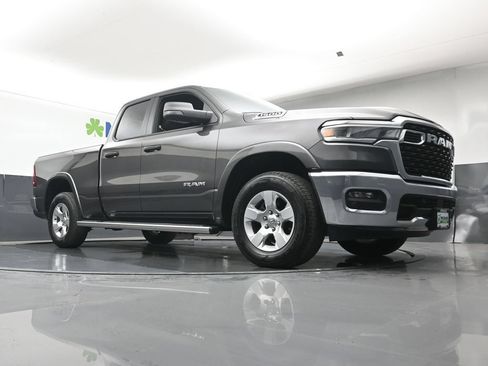 Used 2025 RAM 1500 Big Horn AWD/4WD image 26