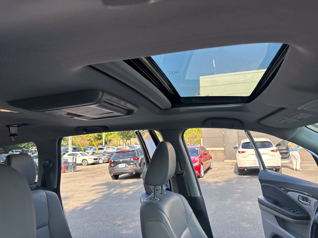 Used 2016 Honda Pilot Touring image 41
