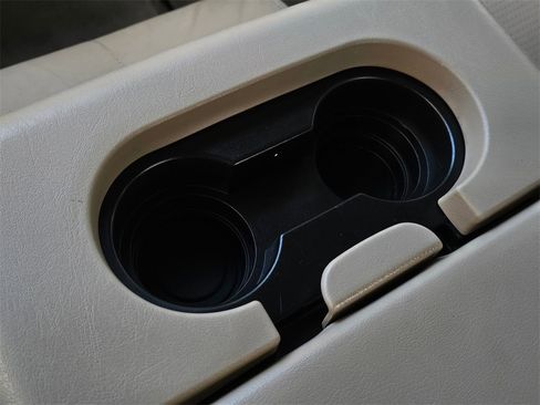 Used 2002 Ford F350 Lariat image 29