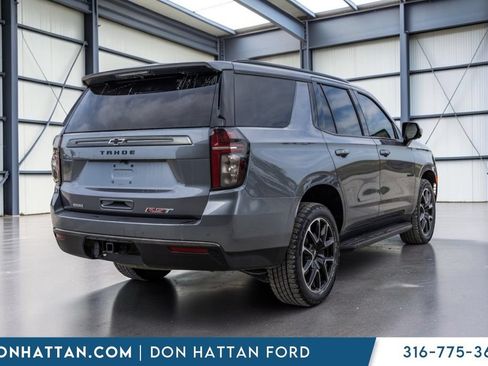 Used 2022 Chevrolet Tahoe RST w/ Luxury Package AWD/4WD image 32