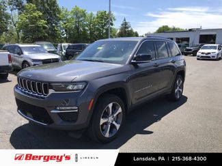 Used 2022 Jeep Grand Cherokee Limited 4xe w/ Luxury Tech Group II AWD/4WD video 1