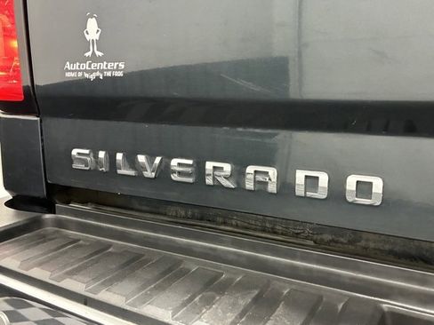 Used 2017 Chevrolet Silverado 2500 LTZ image 37