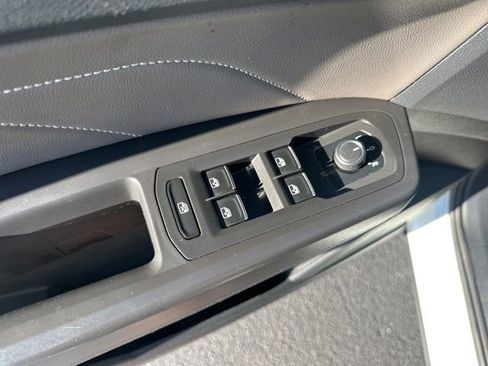 Used 2022 Volkswagen Atlas SEL image 10