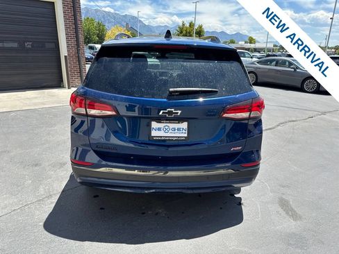 Used 2022 Chevrolet Equinox RS w/ LPO, Floor Liner Package FWD image 6