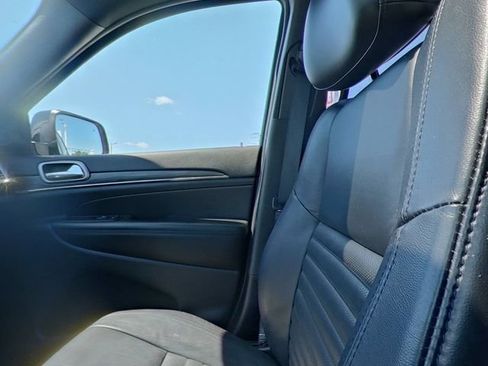 Used 2019 Jeep Grand Cherokee Limited X AWD/4WD image 31