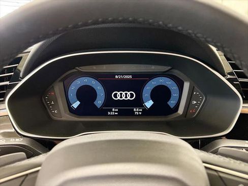Certified 2025 Audi Q3 2.0T Premium Plus w/ Premium Plus Package AWD/4WD image 10