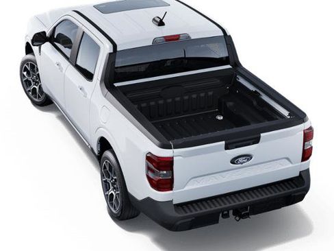 New 2025 Ford Maverick Lariat w/ 4K Tow Package image 2