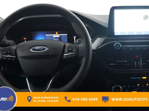 Used 2024 Ford Escape ST-Line image 5