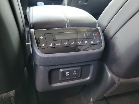 Certified 2026 INFINITI QX60 Luxe w/ Cargo Package image 15