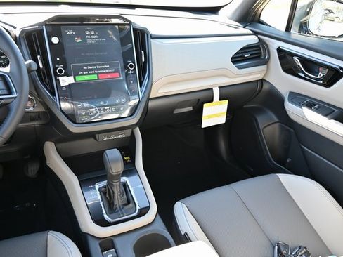 New 2025 Subaru Forester Limited image 10