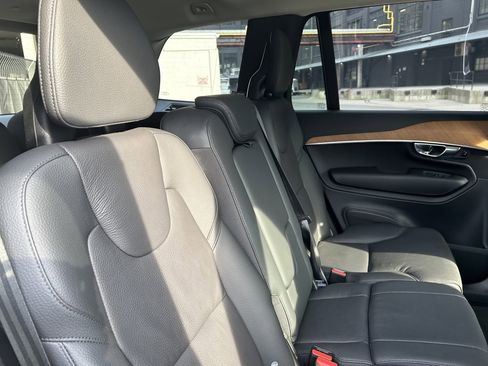 Certified 2024 Volvo XC90 B5 Plus image 20