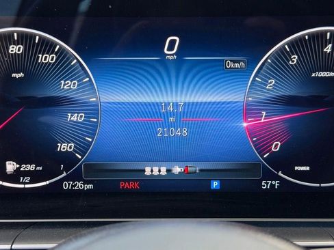 Used 2025 Mercedes-Benz GLE 350 4MATIC image 22