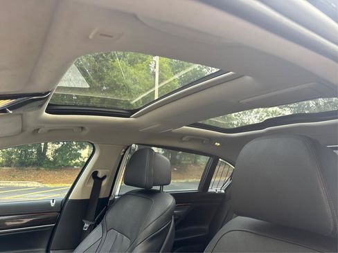 Used 2016 BMW 740i RWD image 12