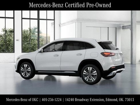 Certified 2025 Mercedes-Benz GLA 250 image 32