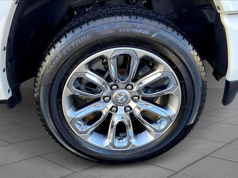 Used 2021 RAM 1500 Laramie w/ Sport Appearance Package image 9