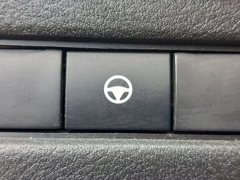 Used 2024 Nissan Rogue SV AWD/4WD image 35