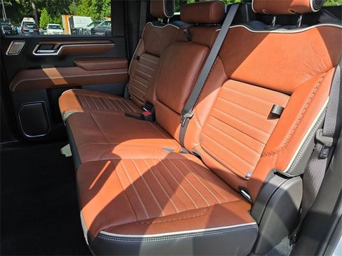 New 2025 GMC Sierra 2500 Denali Ultimate image 18
