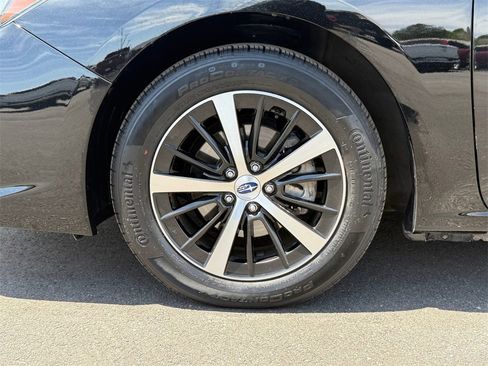 Used 2023 Subaru Impreza Premium image 31