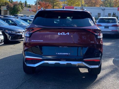 Used 2023 Kia Sportage SX image 3